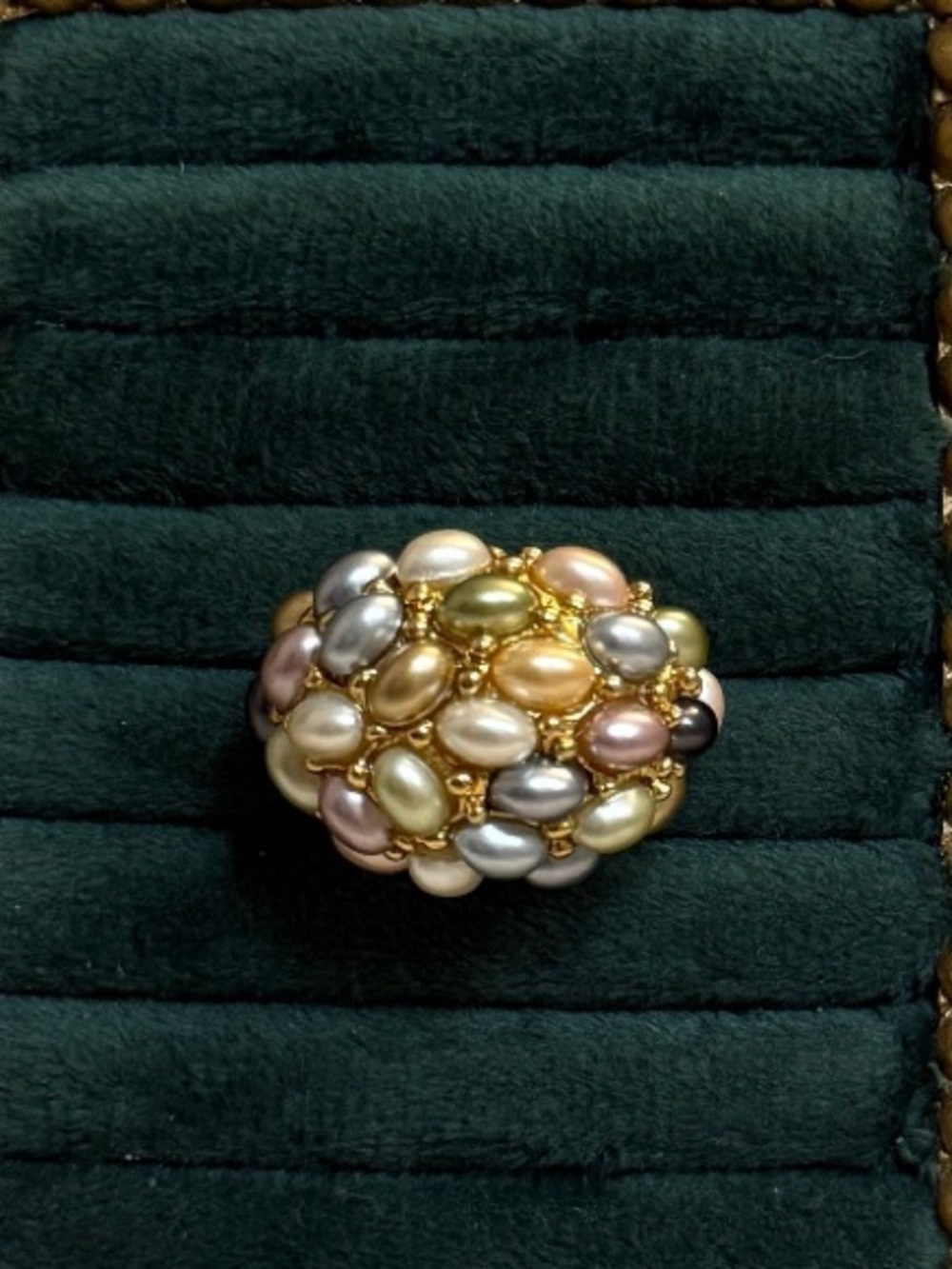 Vintage Kenneth Jay Lane signed Multi-Color Faux Pearl Cluster Ring Size 6